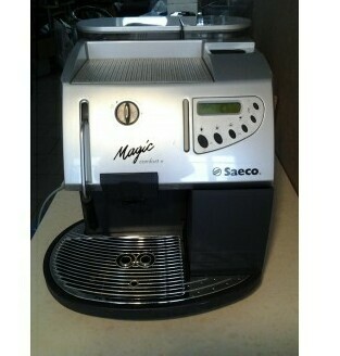 Кофеварка Saeco Magic Comfort+ Кофеварка Saeco Magic Comfort+